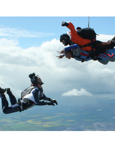 Tandem parachute Jump from 4200m + video & photos + extra... 2