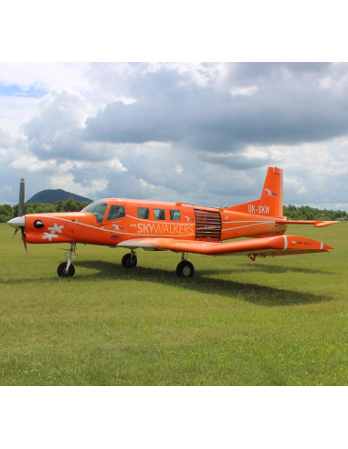Tandem jump from 3,000 meters + video & photos...